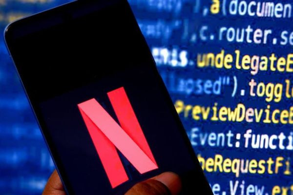 Amid Hollywood strikes, Netflix promotes $900k AI roles.